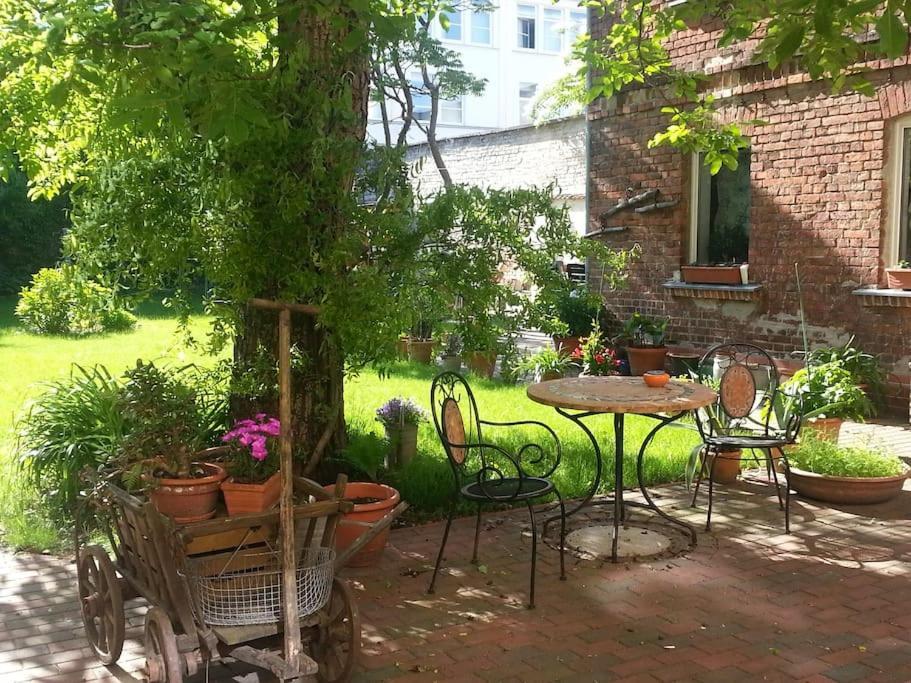 Apartamento Mit Garten, Zentral Und Trotzdem Ruhig